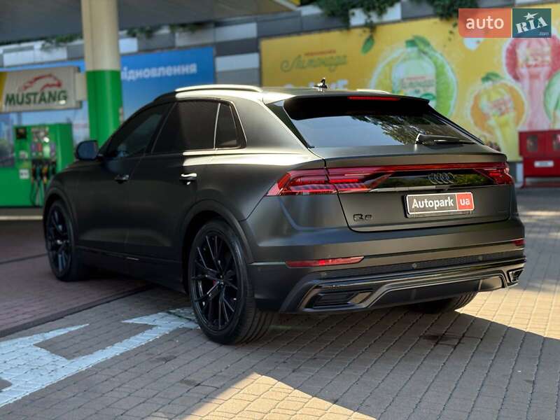 Позашляховик / Кросовер Audi Q8 2019 в Києві