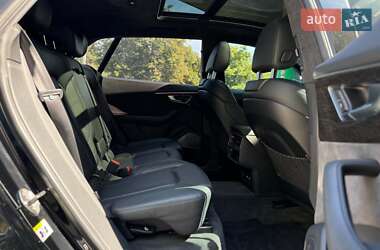 Внедорожник / Кроссовер Audi Q8 2019 в 