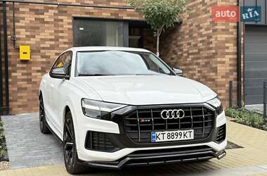 Внедорожник / Кроссовер Audi Q8 2018 в 