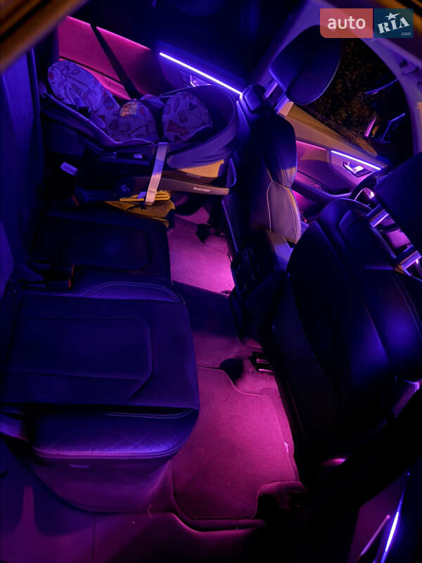 Позашляховик / Кросовер Audi Q8 2020 в Києві