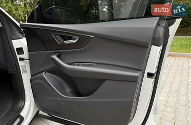 Внедорожник / Кроссовер Audi Q8 2020 в 