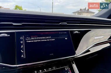 Внедорожник / Кроссовер Audi Q8 2025 в 