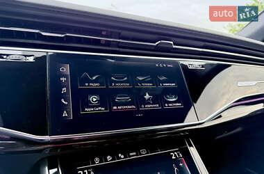 Внедорожник / Кроссовер Audi Q8 2025 в 