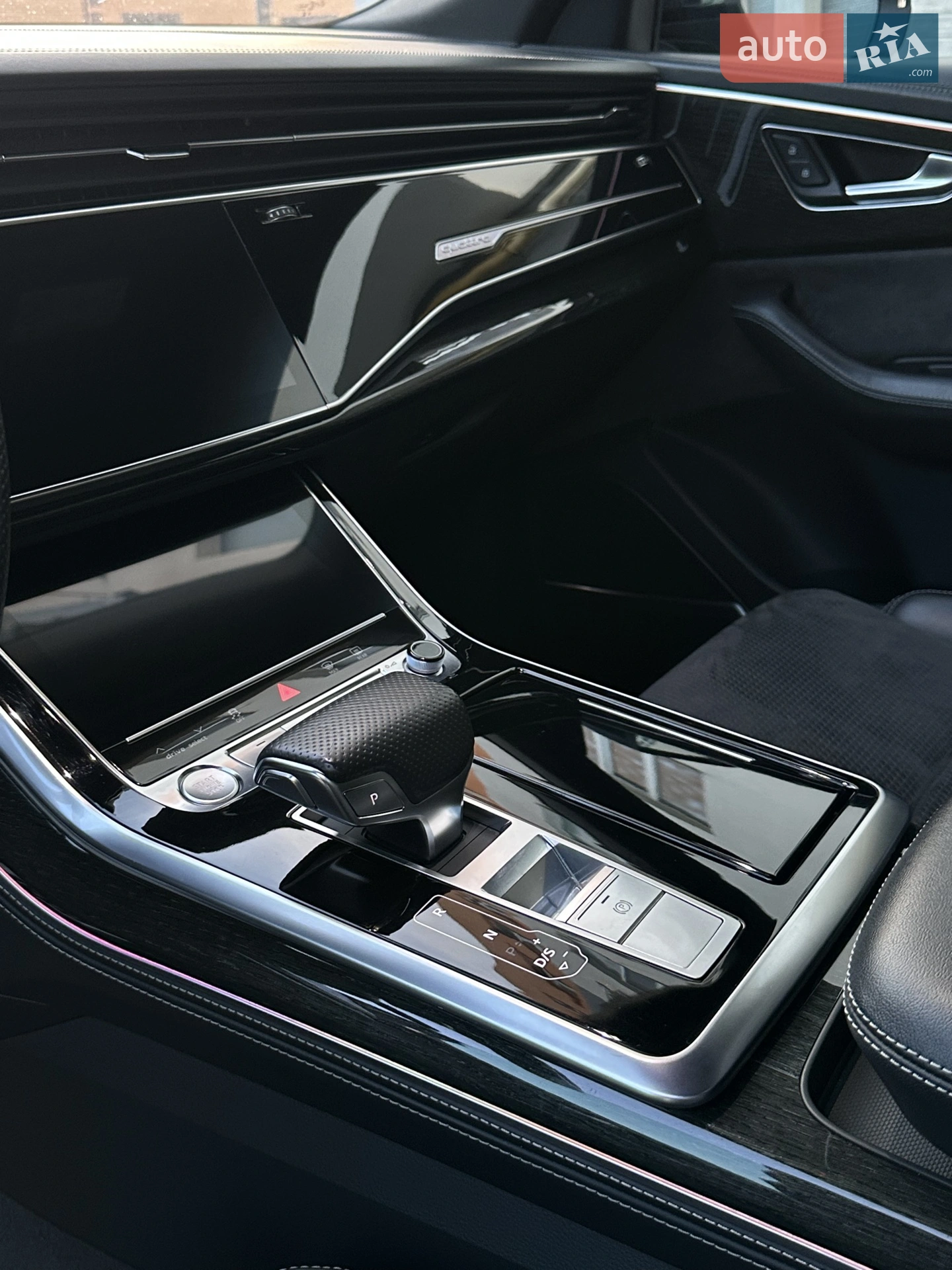 2018 Audi Q8 - мініатюра 25