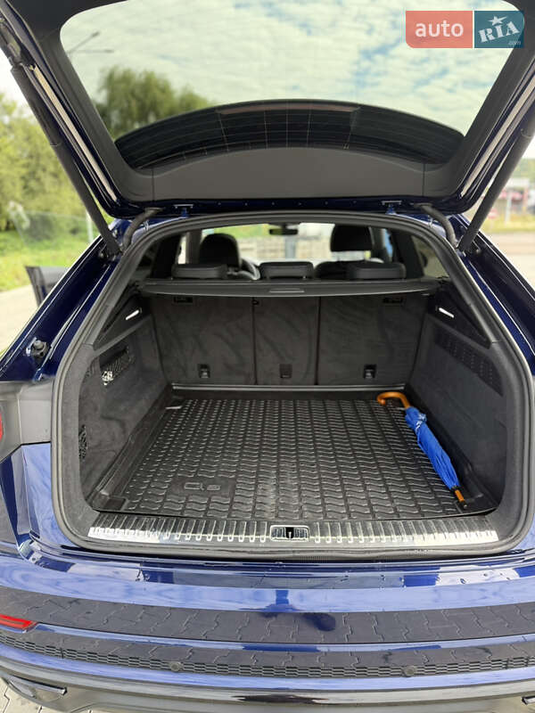 Внедорожник / Кроссовер Audi Q8 2019 в Ужгороде фото 3 Внедорожник / Кроссовер Audi Q8 2019 в Ужгороде