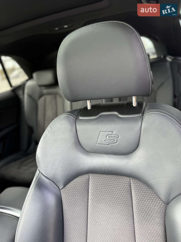 Внедорожник / Кроссовер Audi Q8 2019 в Ужгороде фото 10 Внедорожник / Кроссовер Audi Q8 2019 в Ужгороде