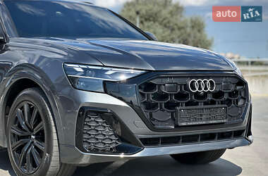 Внедорожник / Кроссовер Audi Q8 2024 в 