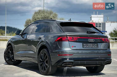 Внедорожник / Кроссовер Audi Q8 2024 в 