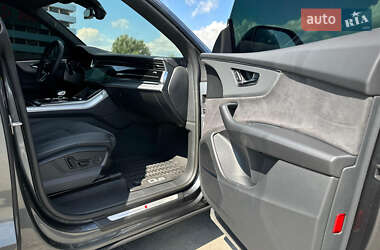 Внедорожник / Кроссовер Audi Q8 2024 в 