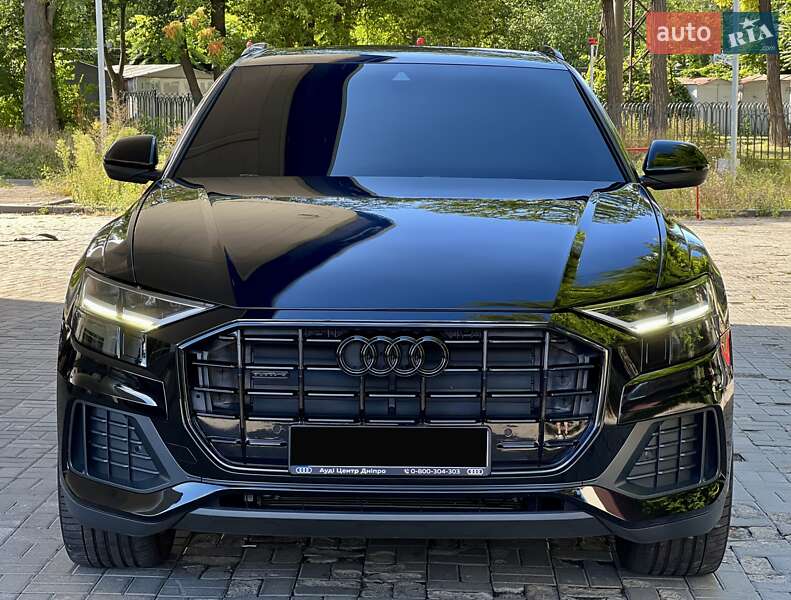 Внедорожник / Кроссовер Audi Q8 2021 в Днепре