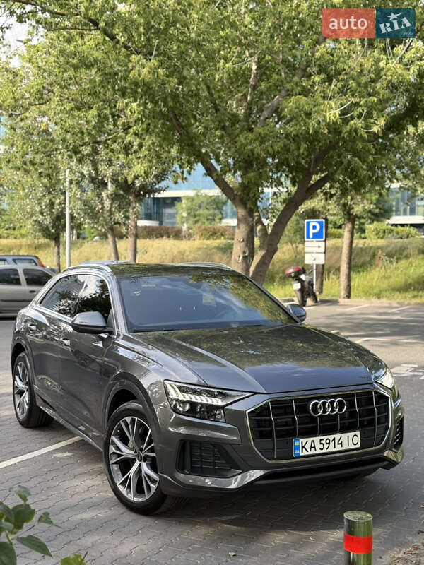 Audi Q8 2022