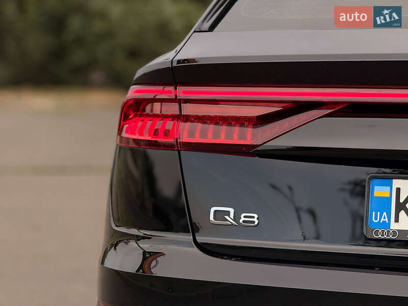 Позашляховик / Кросовер Audi Q8 2019 в Кривому Розі