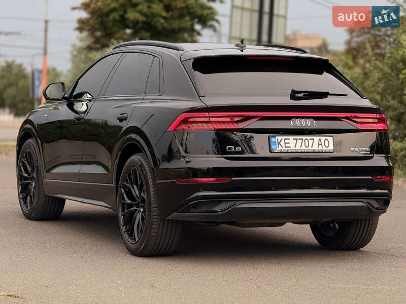 Позашляховик / Кросовер Audi Q8 2019 в Кривому Розі