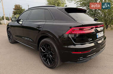 Внедорожник / Кроссовер Audi Q8 2019 в 