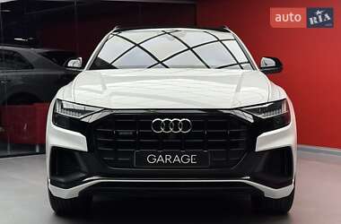 Внедорожник / Кроссовер Audi Q8 2019 в 