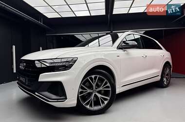 Внедорожник / Кроссовер Audi Q8 2019 в 