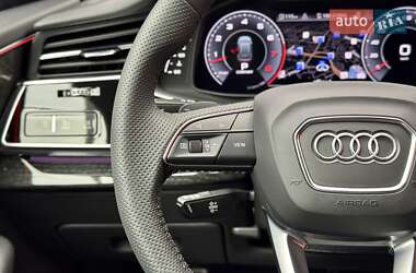 Внедорожник / Кроссовер Audi Q8 2019 в 