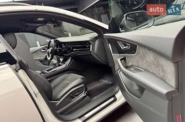 Внедорожник / Кроссовер Audi Q8 2019 в 