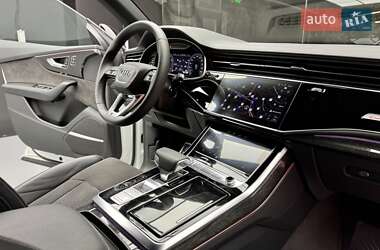 Внедорожник / Кроссовер Audi Q8 2019 в 
