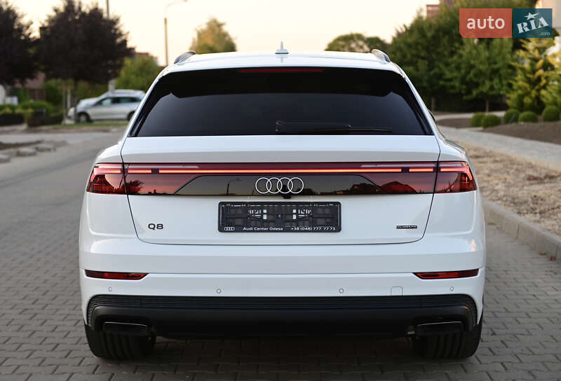 Позашляховик / Кросовер Audi Q8 2025 в Львові