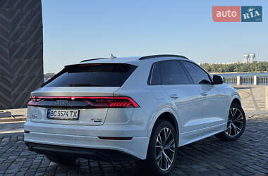 Внедорожник / Кроссовер Audi Q8 2019 в 