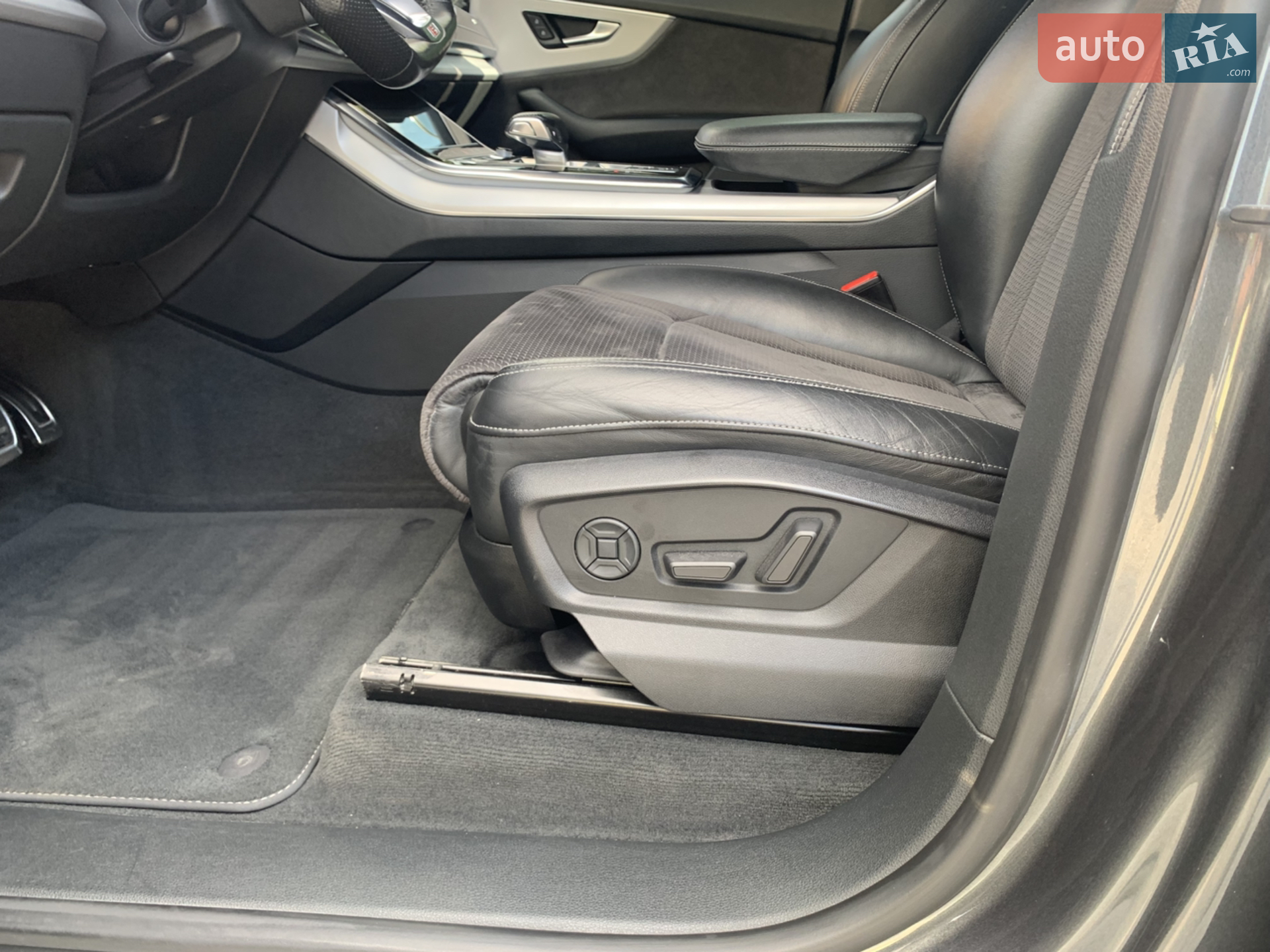 2018 Audi Q8 - мініатюра 43