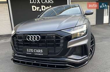 Внедорожник / Кроссовер Audi Q8 2018 в 