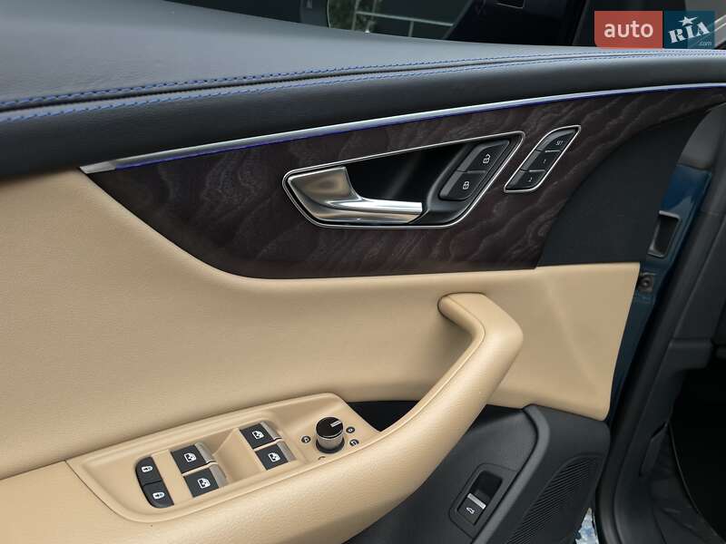 Внедорожник / Кроссовер Audi Q8 2018 в Киеве фото 61 Внедорожник / Кроссовер Audi Q8 2018 в Киеве