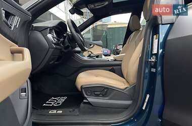 Внедорожник / Кроссовер Audi Q8 2018 в 
