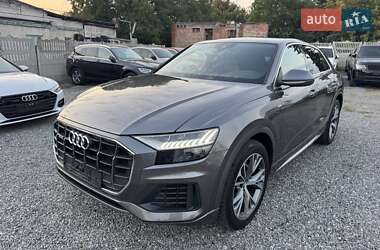 Внедорожник / Кроссовер Audi Q8 2019 в 