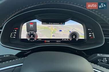 Внедорожник / Кроссовер Audi Q8 2019 в 