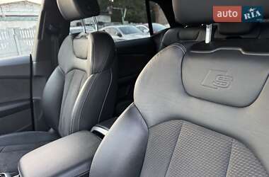 Внедорожник / Кроссовер Audi Q8 2019 в 