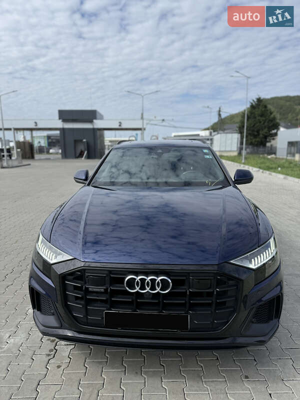 Внедорожник / Кроссовер Audi Q8 2019 в Ужгороде фото 23 Внедорожник / Кроссовер Audi Q8 2019 в Ужгороде