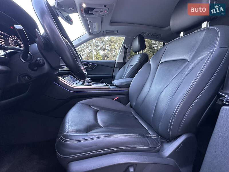 Внедорожник / Кроссовер Audi Q8 2018 в Львове