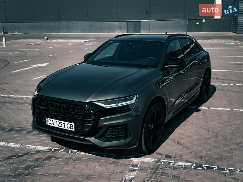 Audi Q8 2020