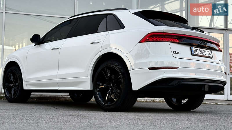 Внедорожник / Кроссовер Audi Q8 2019 в Запорожье