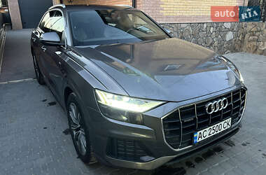 Внедорожник / Кроссовер Audi Q8 2019 в 