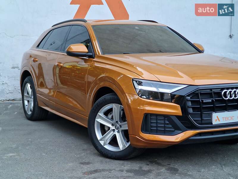 Внедорожник / Кроссовер Audi Q8 2019 в Одессе