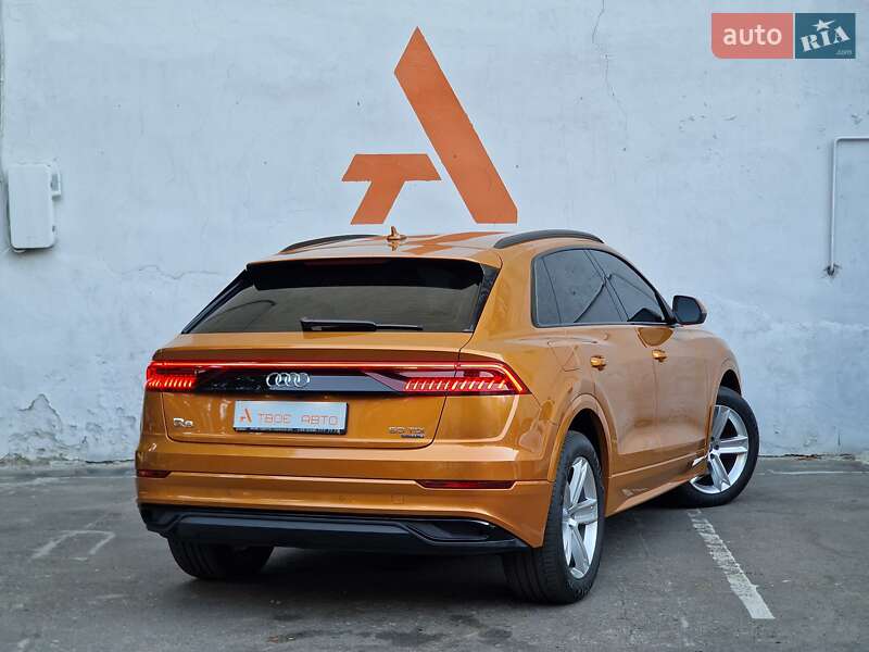 Внедорожник / Кроссовер Audi Q8 2019 в Одессе