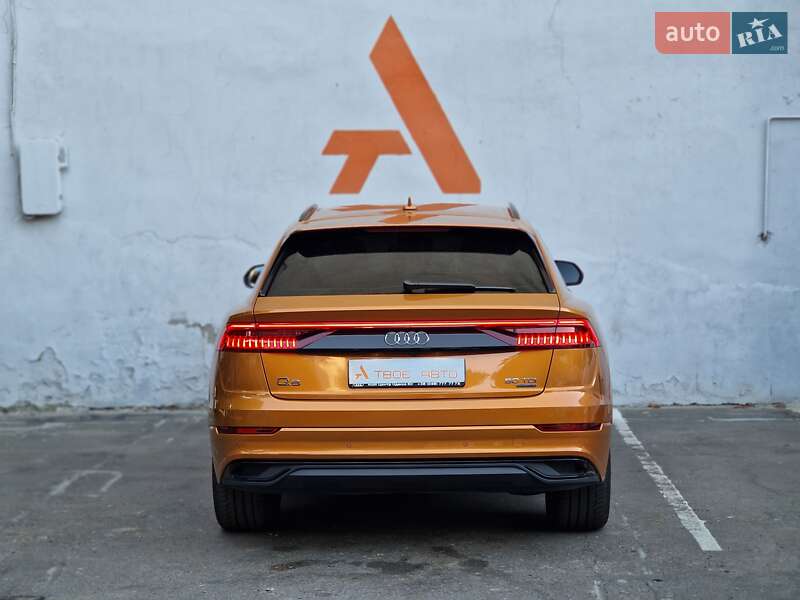 Внедорожник / Кроссовер Audi Q8 2019 в Одессе