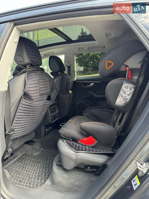 Внедорожник / Кроссовер Audi Q8 2020 в Львове