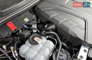 Внедорожник / Кроссовер Audi Q8 2020 в 