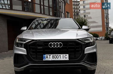 Внедорожник / Кроссовер Audi Q8 2020 в 