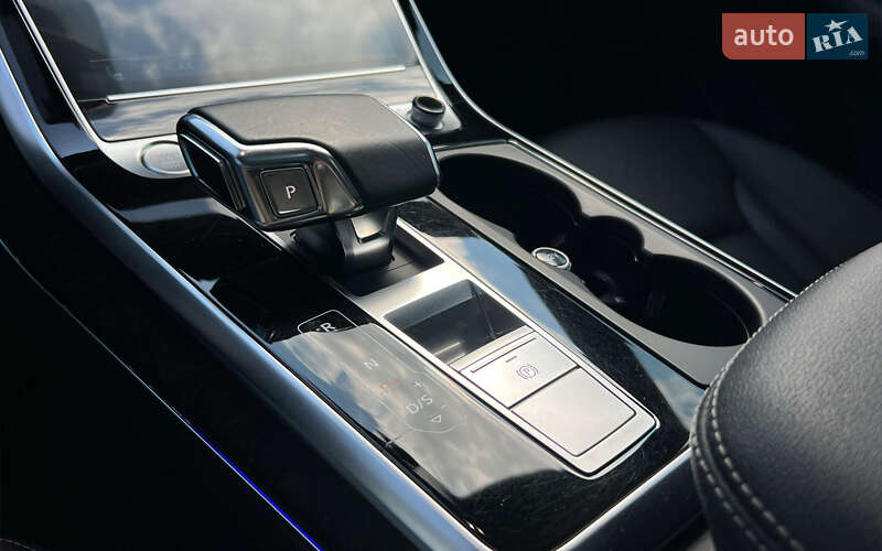 Внедорожник / Кроссовер Audi Q8 2020 в Львове