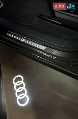 Внедорожник / Кроссовер Audi Q8 2020 в 