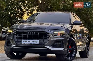 Внедорожник / Кроссовер Audi Q8 2019 в 