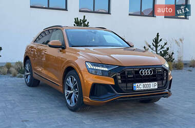 Позашляховик / Кросовер Audi Q8 2019 в 