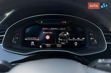 Внедорожник / Кроссовер Audi Q8 2019 в 