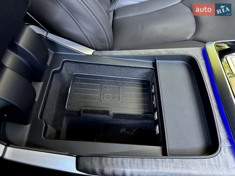 Внедорожник / Кроссовер Audi Q8 2018 в Киеве фото 50 Внедорожник / Кроссовер Audi Q8 2018 в Киеве