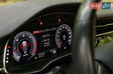 Внедорожник / Кроссовер Audi Q8 2020 в 